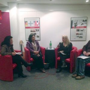 Diskussion aus Anlass der Ausstellung "Auf dem Weg zur deutschen Einheit" - dargestellt in arabischer Sprache.