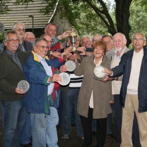 Der Sieger steht fest - Dieter Haibach gewinnt den Wanderpokal der Oberbürgermeisterin.