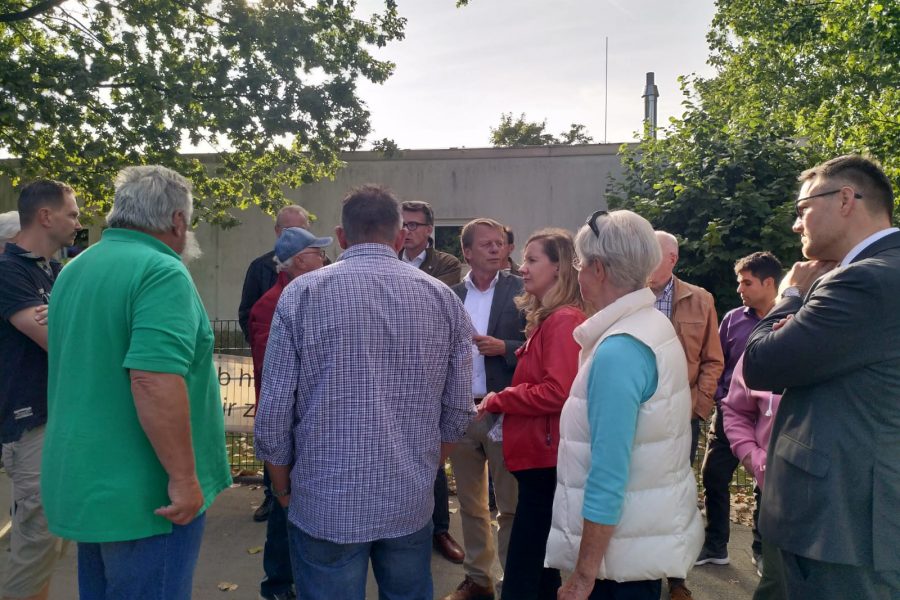 Nachbarschaftsgespräch am Reinshagen am 06.09.2019.