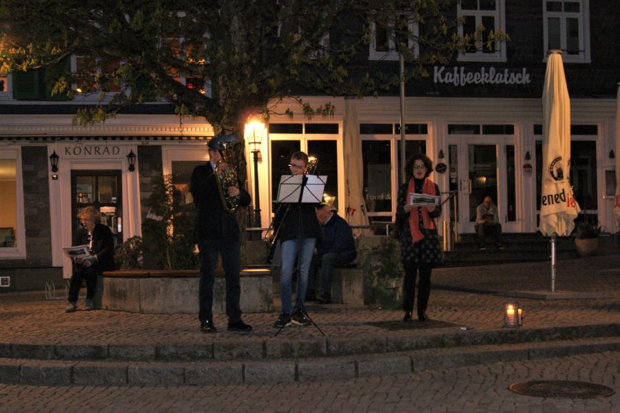 Lenneper_Ostersingen_01_-_Alter_Markt